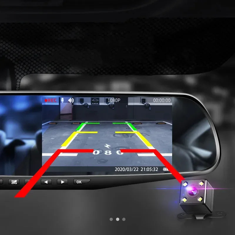 4.3 Inch Driving Recorder Car DVR, The device captures 1080p IPS video from front and rear cameras, providing a clear view of accidents.