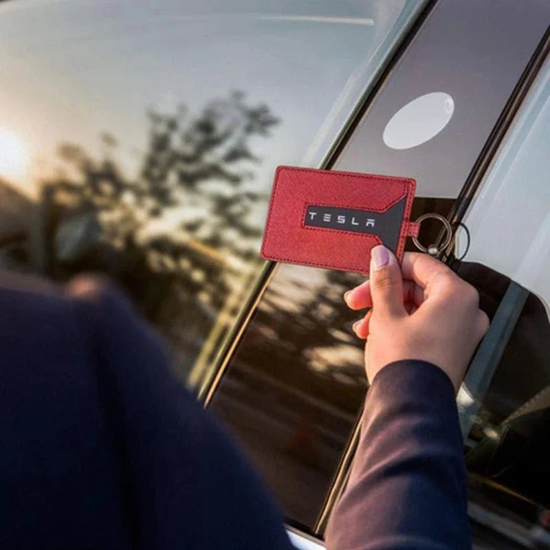 Non-Slip Tesla Key Card Holder Cover for Model 3/Y (Including Model 3 Highland) – Lightweight, Signal-Friendly & Durable Design