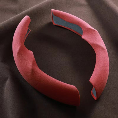 Suede Steering Wheel Cover for Tesla Model 3 & Model Y – Anti-Slip Grip, Enhanced Comfort, Luxury Interior Upgrade