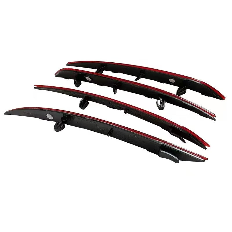 Tesla Model 3 Rear Bumper Reflector Left & Right Side Replacement 1077406 / 1077407 Rear Fog Light Reflective Trim Accessories for Tesla Model 3 2017–2023