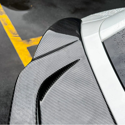 Tesla Model Y Juniper 2025+ Real Carbon Fiber Rear Spoiler Wing – Dual Air Outlet Aerodynamic Trunk Lip | Lightweight Performance Upgrade with 3M Adhesive Installation