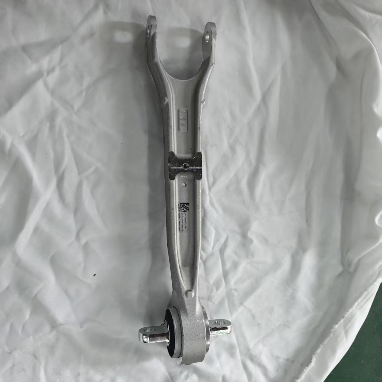 Rear Toe Link Control Arm LH RH OEM 1420441-00-F 1420442-00-F for Tesla Model S Plaid & Model X AWD Rear Suspension Toe Link Assembly Replacement