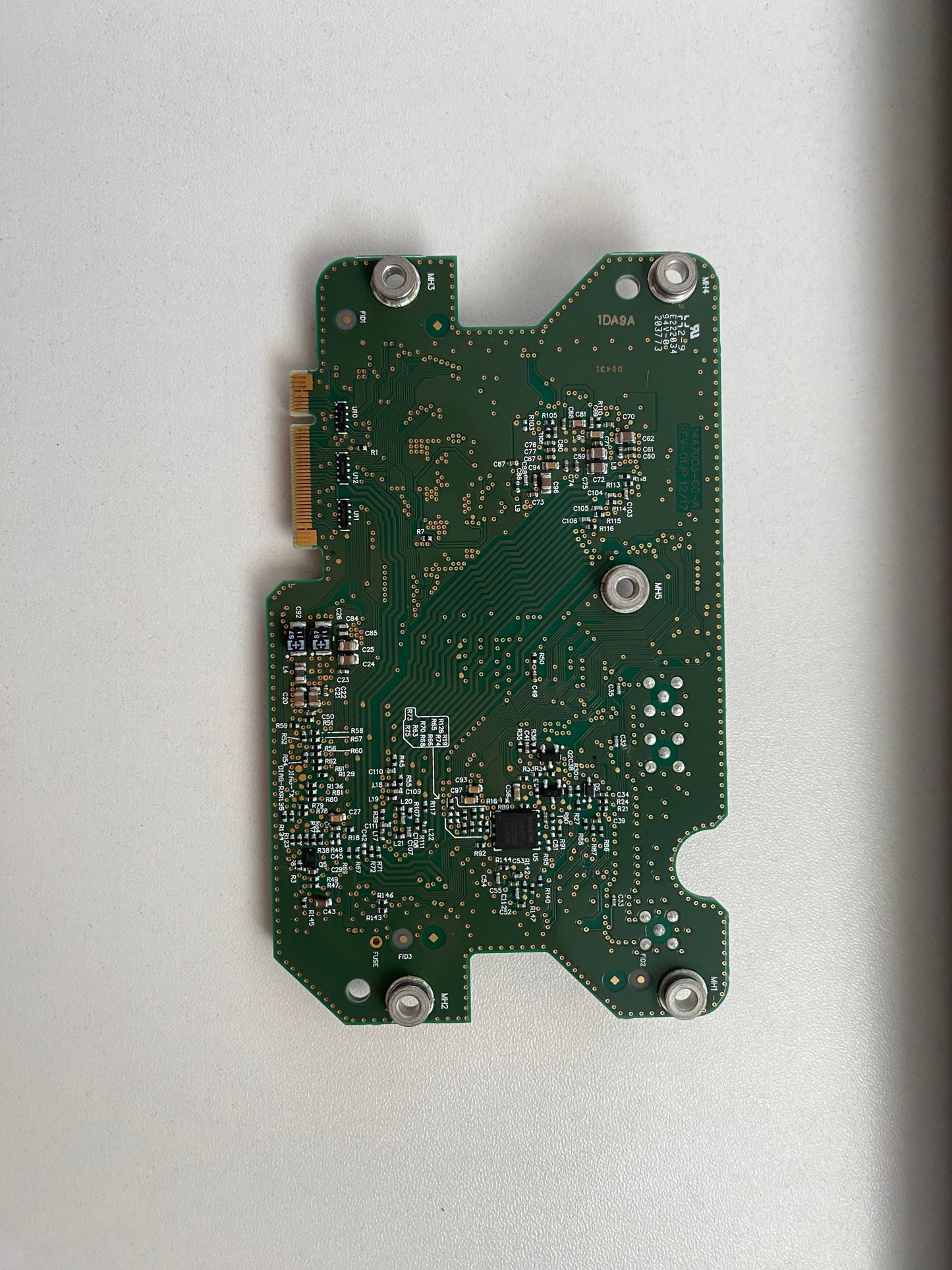 OEM 1521914-S1-B 1521914-S4-B 1521914-S4-C Telematics Modem Connectivity Communication Module for Tesla Model 3 2017-2023 Wireless Network Control Unit Replacement
