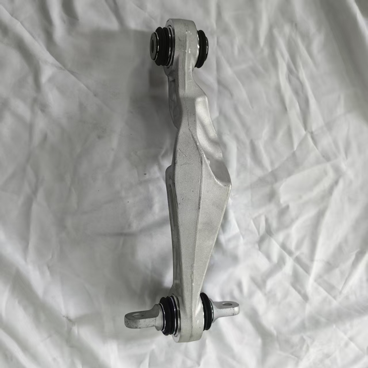 Rear Suspension Control Arm for Tesla Model S & Tesla Model X 2012-2019 OEM 1420426-00-B 1420428-00-B Rear Upper Wishbone Suspension Arm Replacement