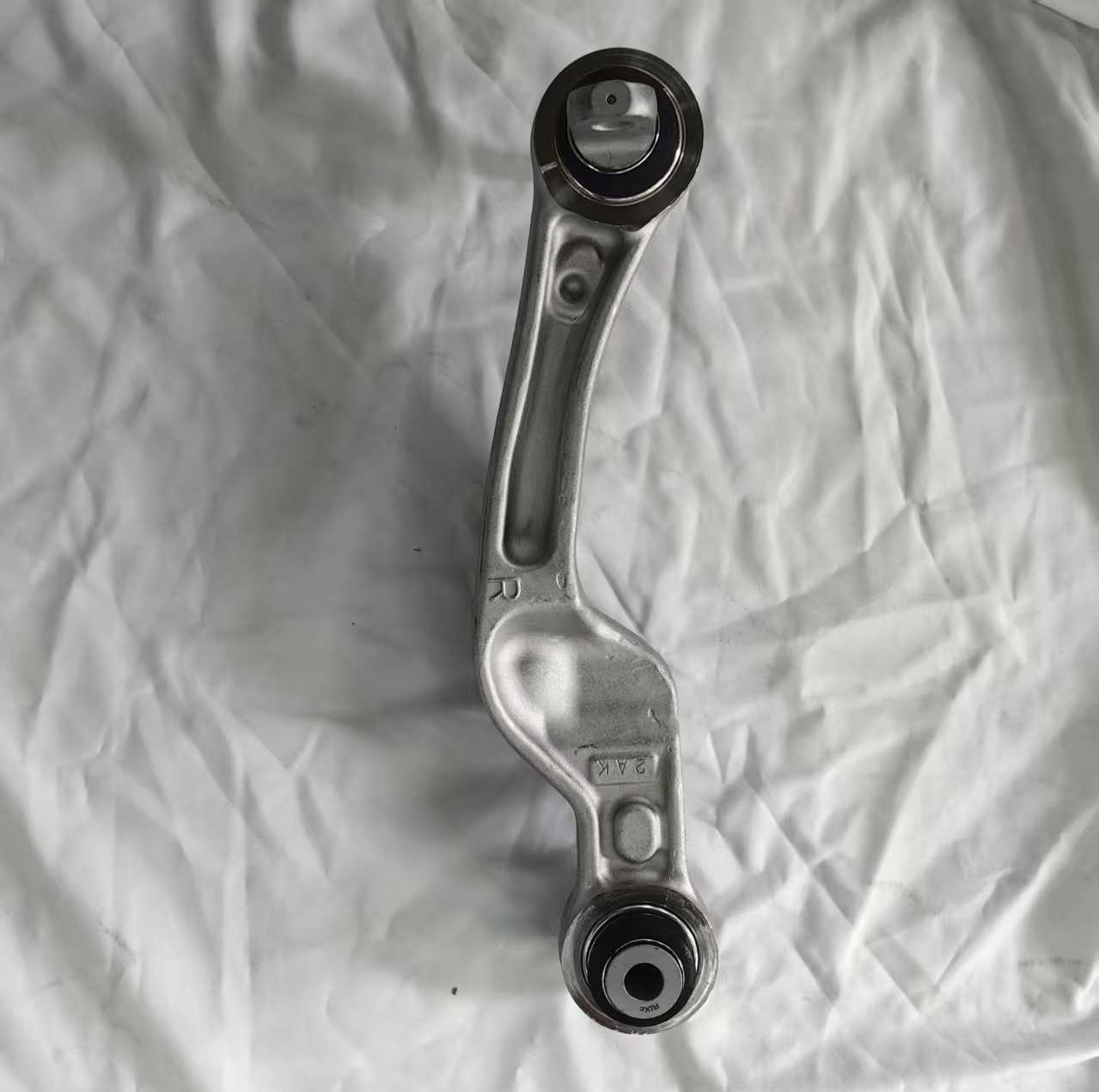 Rear Suspension Control Arm for Tesla Model S & Tesla Model X 2012-2019 OEM 1420426-00-B 1420428-00-B Rear Upper Wishbone Suspension Arm Replacement