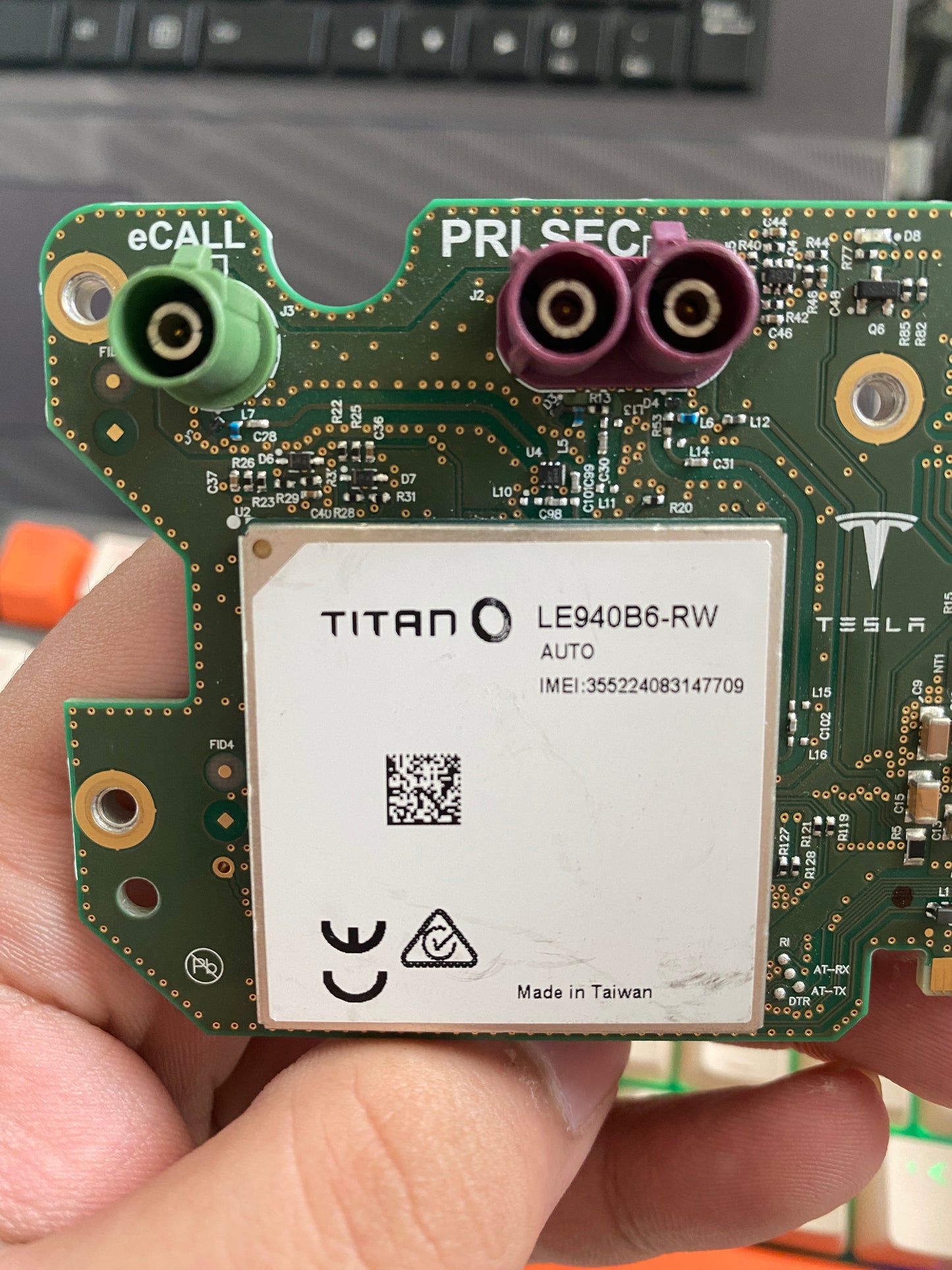OEM 1521914-S1-B 1521914-S4-B 1521914-S4-C Telematics Modem Connectivity Communication Module for Tesla Model 3 2017-2023 Wireless Network Control Unit Replacement