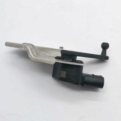 Tesla Model 3 / Model Y Body Suspension Height Sensor 1044941 / 1044971 – Suspension Ride Height Replacement Part