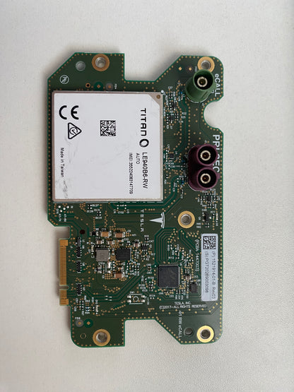 OEM 1521914-S1-B 1521914-S4-B 1521914-S4-C Telematics Modem Connectivity Communication Module for Tesla Model 3 2017-2023 Wireless Network Control Unit Replacement