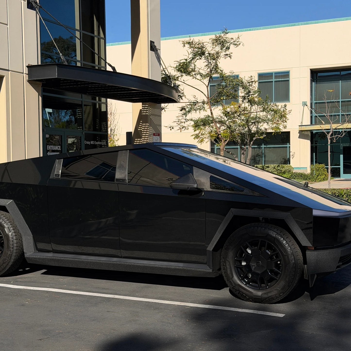 Tesla Cybertruck A-Pillar Full Corner Window Overlay (1 Pair) – Real Dry Molded Carbon Fiber Exterior Trim, Glossy or Matte Finish