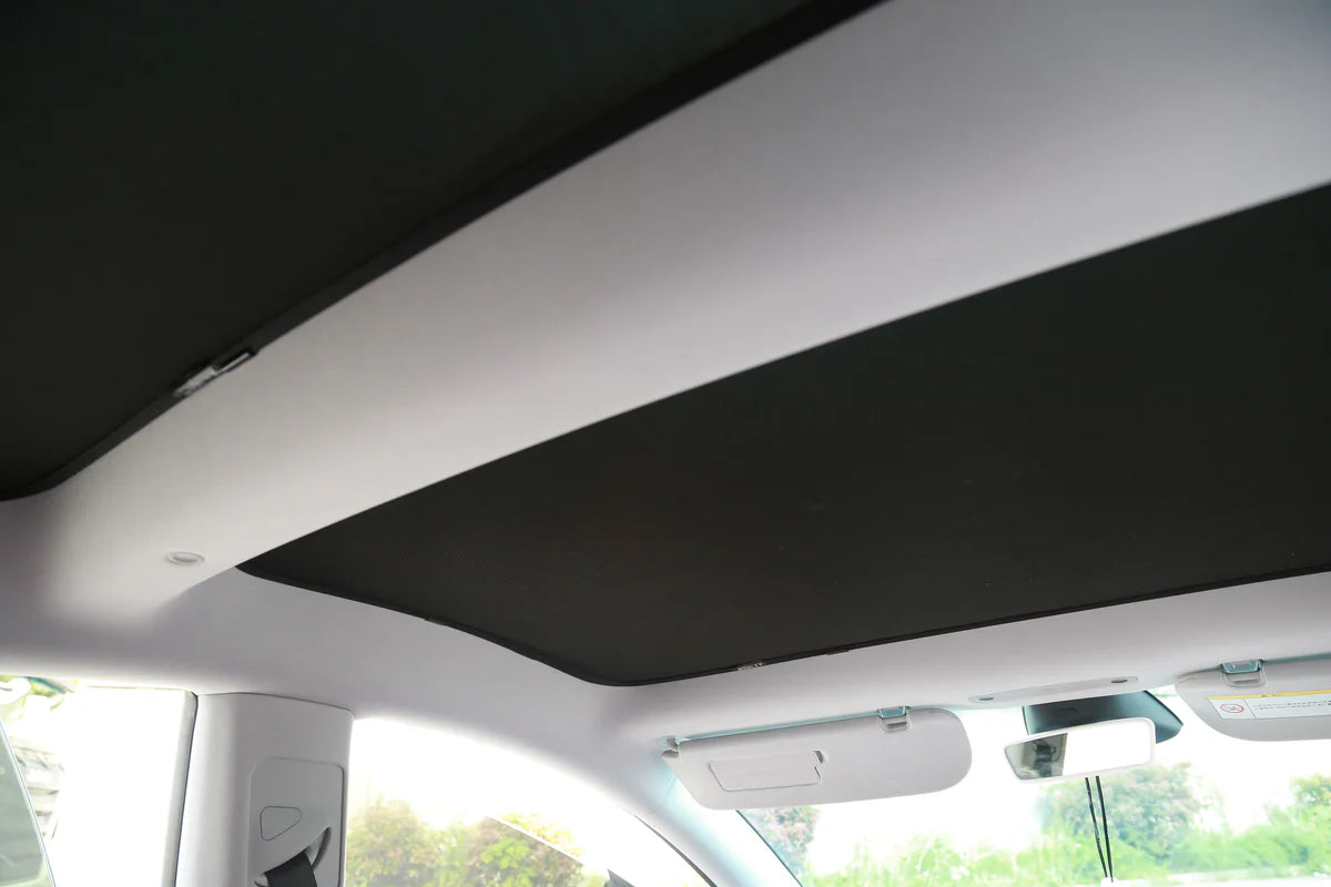 Roof Sunshade with Blackout Cover for Tesla Model 3 Highland 2024+ – Custom Glass Roof Heat & UV Reduction Shade