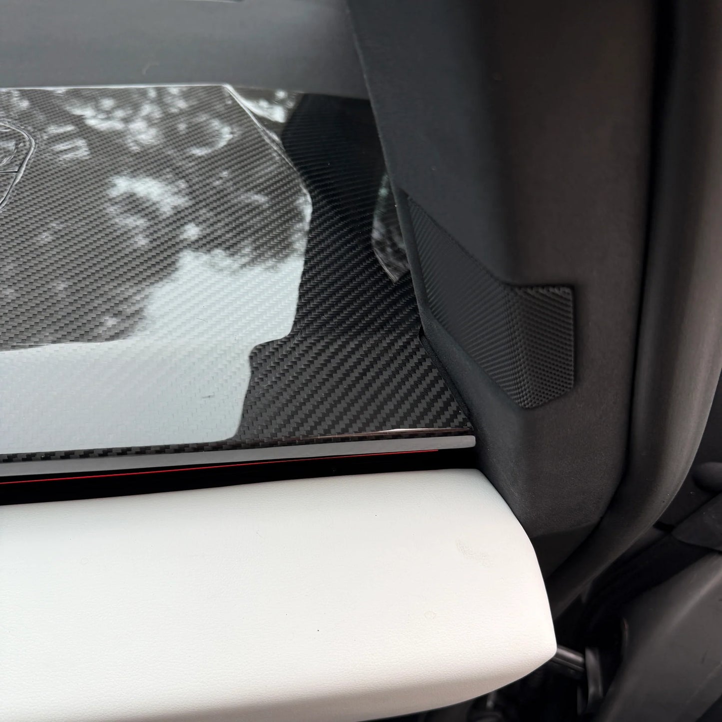 Tesla Cybertruck Top Upper Dashboard Overlay – Real Dry Molded Carbon Fiber Interior Trim | Airbag Safe, No-Drill Installation