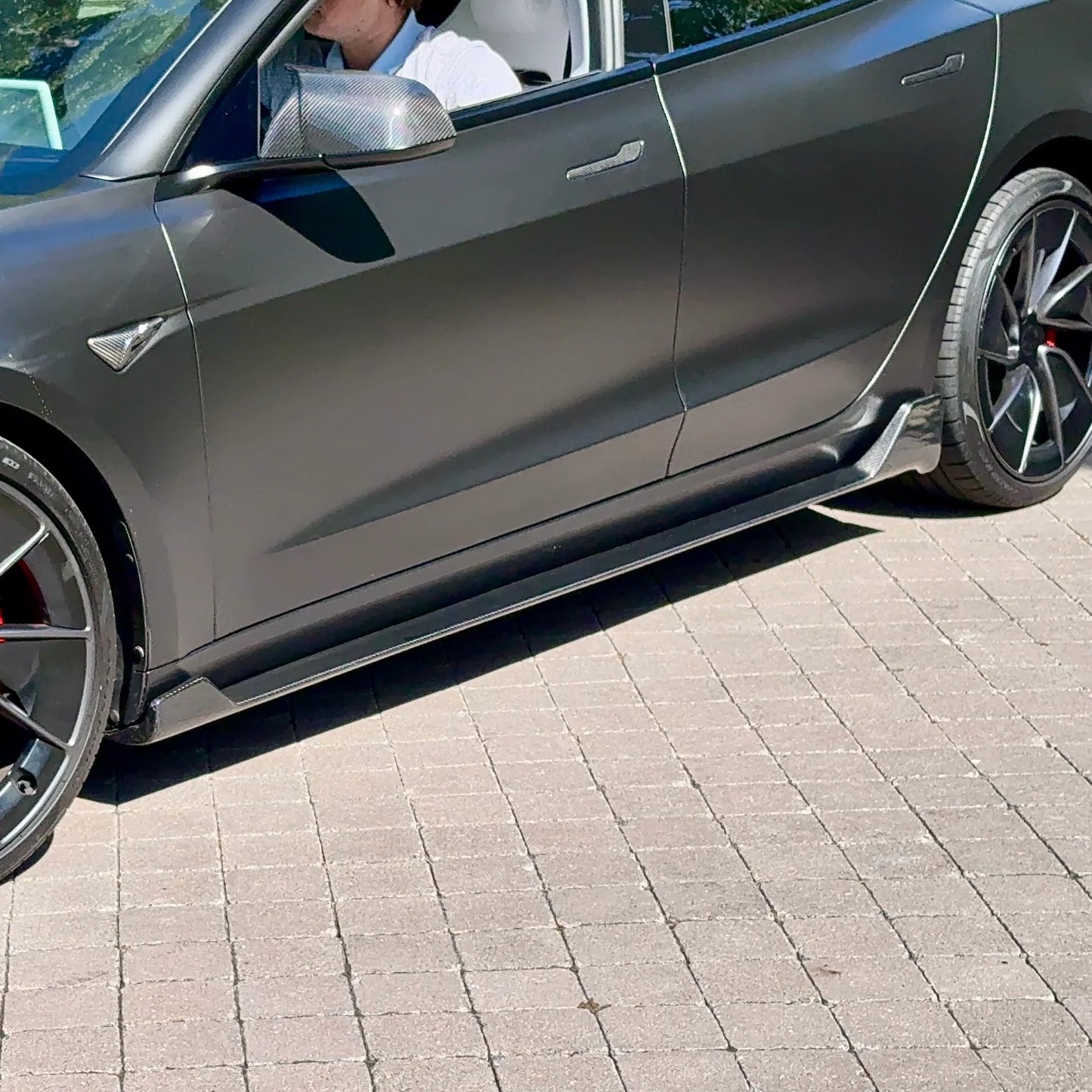 2017+ Tesla Model 3 Colossal Side Skirt Overlays – Real Dry Molded Carbon Fiber, Drill-Free Installation, Performance Aero Upgrade (1 Pair)