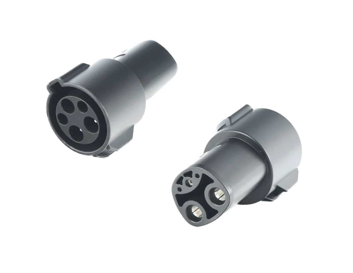 Essential Charging Kit for Tesla Owners – CCS1 Fast Charge Adapter, J1772 Adapter, 16ft Extension Cable & 32A NEMA 14-50 Mobile Charger