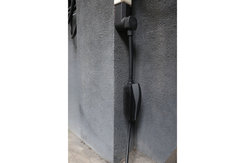 Jowua NEMA 14-50 Mobile Connector Adapter for Tesla | Built-In Temperature Monitoring, Heavy-Duty 40A Charging Cable