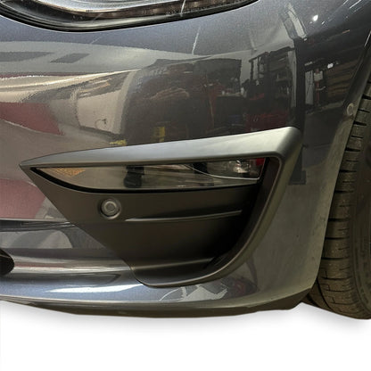 2017–2022 Tesla Model 3 Fog Light Canards (1 Pair) – Black-Out Style ABS Aero Trim | Gloss Black, Satin Black & Carbon Fiber Look