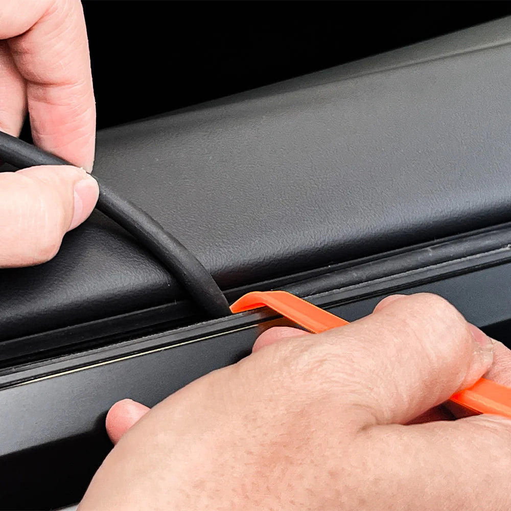 Wind Noise Reduction Window Seal Kit for Tesla Model 3 (2017–2026+) & Tesla Model Y (2020–2026+) – Anti-Rain Leak, Dust Protection, Gap Filling Rubber Weatherstrip Upgrade