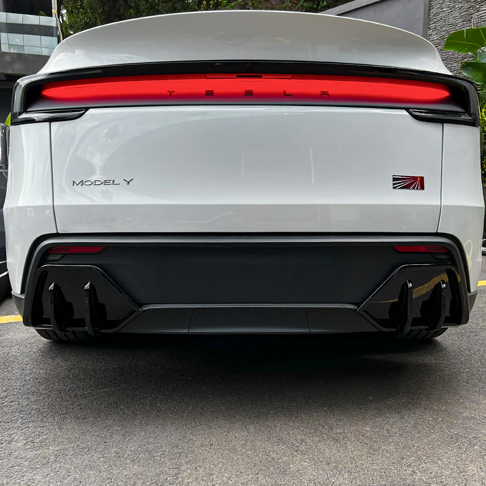 Tesla Model Y Juniper Rear Diffuser 2026+ ABS Sport Rear Lip Kit – Aerodynamic Split Bumper Diffuser Upgrade for Tesla Model Y Juniper Performance & Long Range