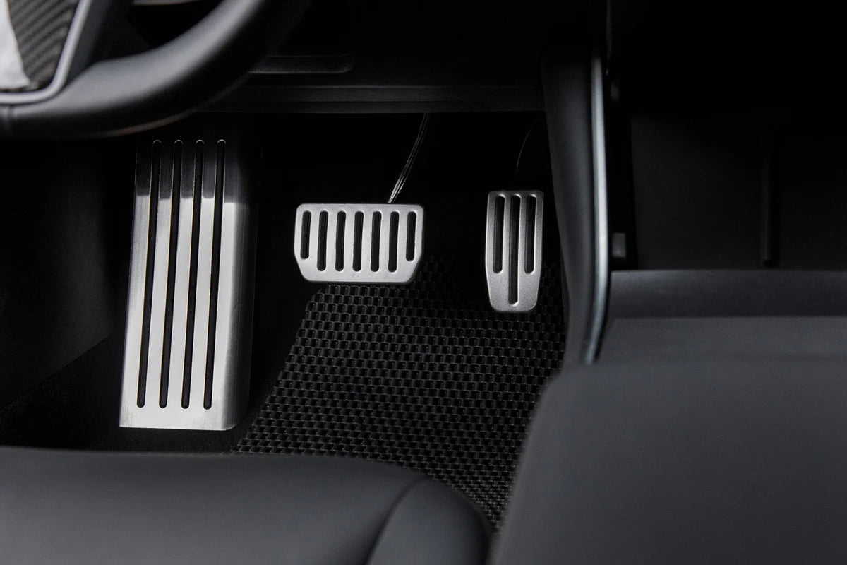 Brushed Metal Foot Rest Dead Pedal Cover for Tesla Model 3 (LHD) – Non-Slip Performance Interior Upgrade