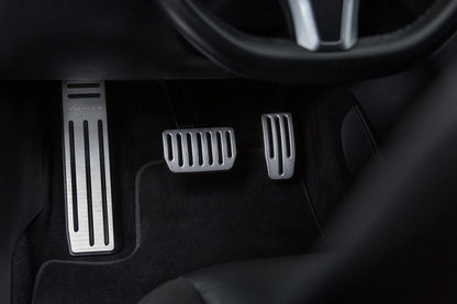 Tesla Model S Foot Rest Dead Pedal Cover – Brushed Aluminum with Non-Slip Rubber Strips