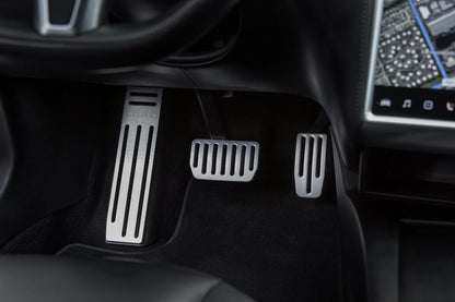 Tesla Model S Foot Rest Dead Pedal Cover – Brushed Aluminum with Non-Slip Rubber Strips