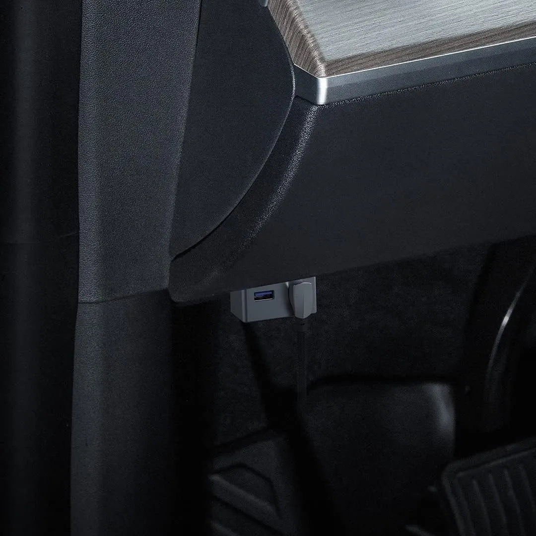 Aluminum OBD Fast Charging Port for Tesla Model 3 & Model Y (Pre-2025) – Dual USB-A & Type-C 18W Quick Charger
