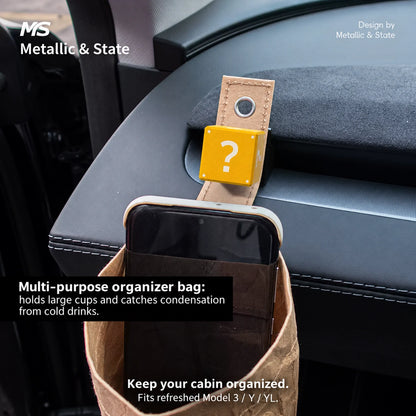 Tesla Model 3 & Model Y Yellow Surprise Cube Vent Hook & Mount - English detail 4