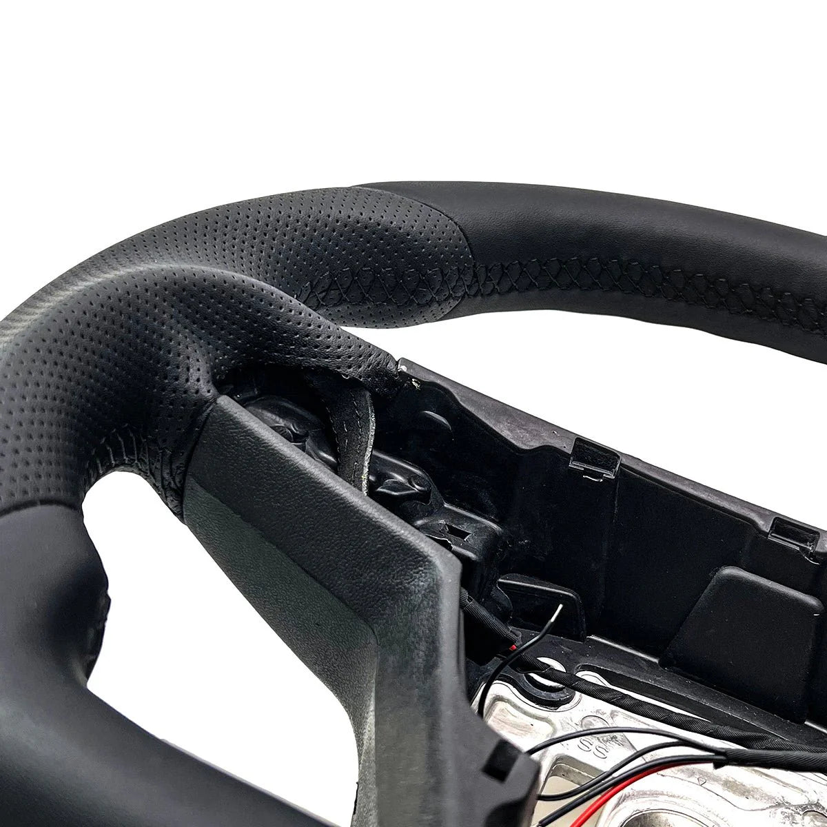 Round Steering Wheel Replacement for Tesla Model S / Model X (2021–2025) | Premium Nappa Leather | Direct-Fit Yoke to Round Conversion