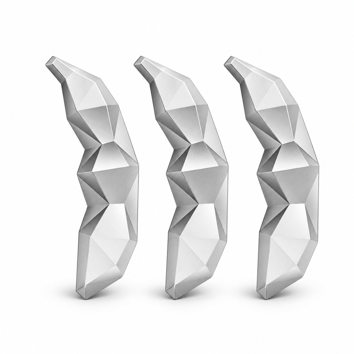 Dibo Faceted zinc alloy car ornaments - white background product photo